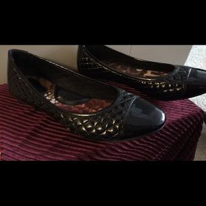 Women’s Flats. Size 7.